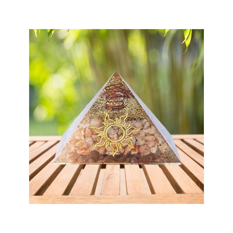 Pyramide Pierre de Soleil - orgonite - Symbole soleil