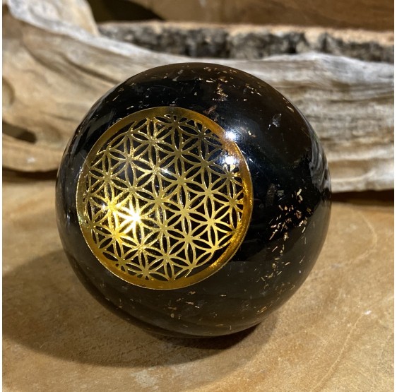 Sphère d'Orgonite Tourmaline avec fleur de vie - 5 cm