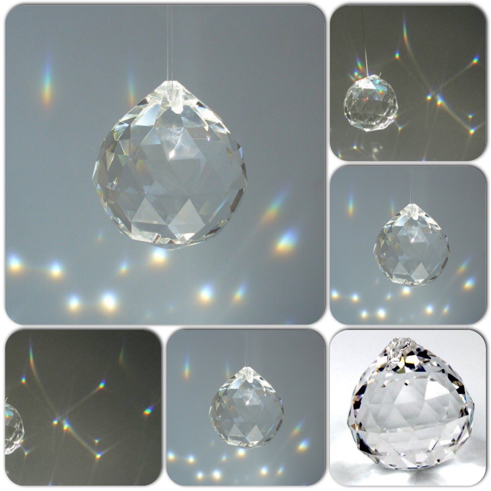 Cristal à Facettes vert 30mm - Boules de cristal